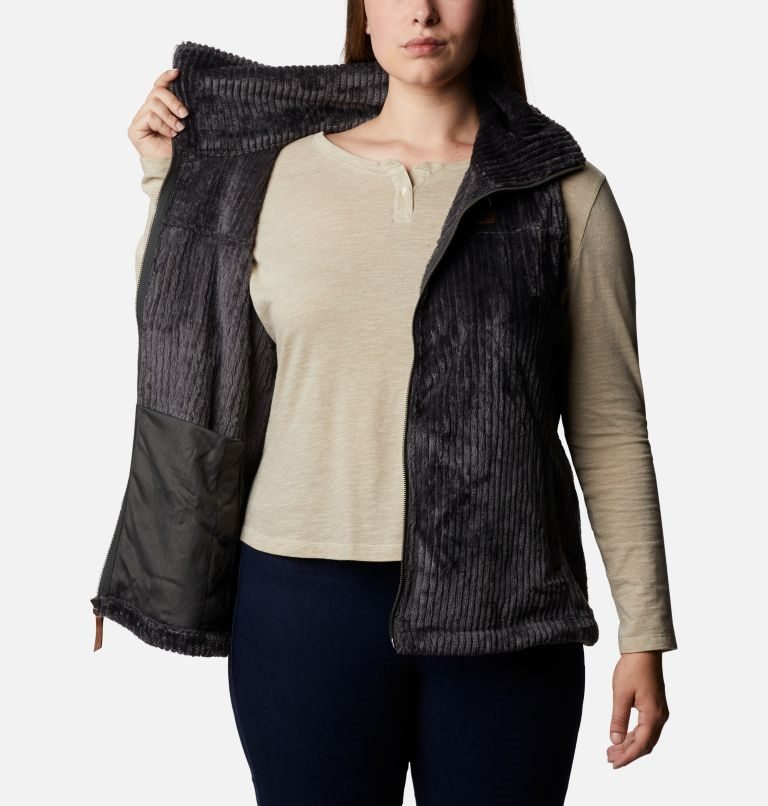 Women's Columbia Fireside Sherpa Vest Black | Plus Size CA-B301C